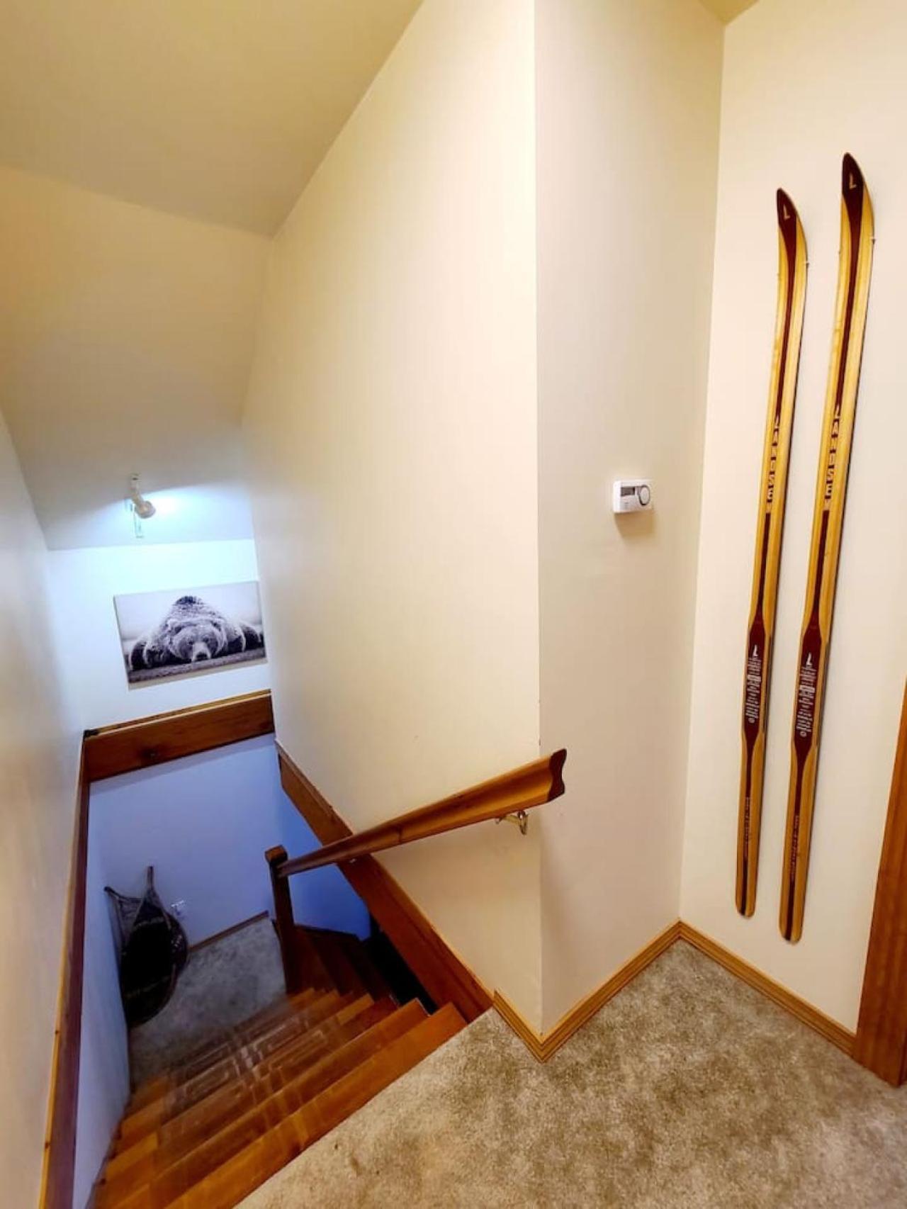 Blacktail Cabin Hideaway With Hot Tub Lakeside 외부 사진