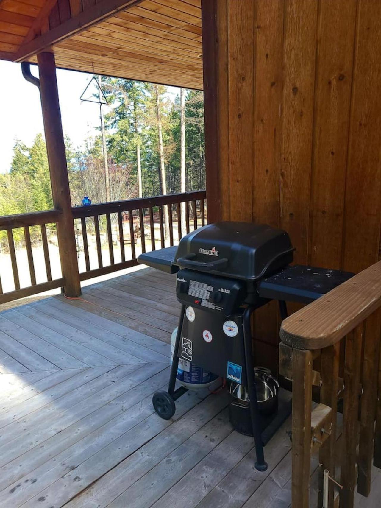 Blacktail Cabin Hideaway With Hot Tub Lakeside 외부 사진
